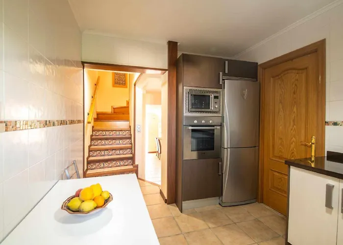 Selina Llanes - Terraza, Vista Y Playa Cerca *